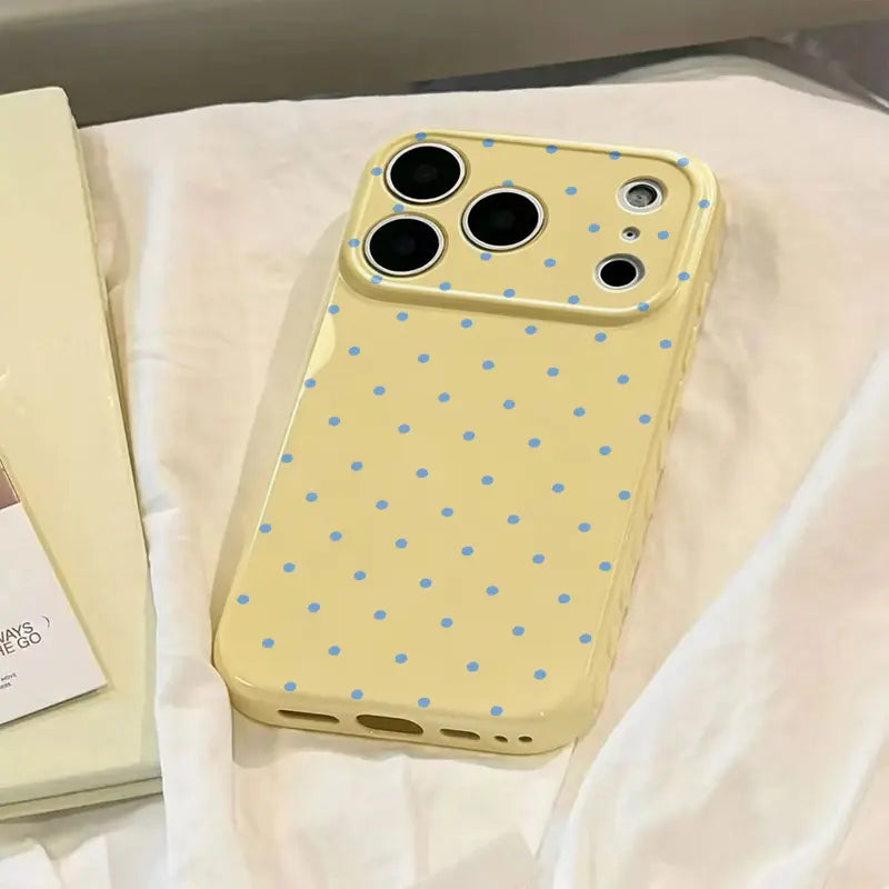 Premium Glossy Polka-Dot Heart-Border Phone Case with Soft TPU-PC Composite Material and Embossed Heart Patterns for Enhanced Grip and Fingerprint Resistance