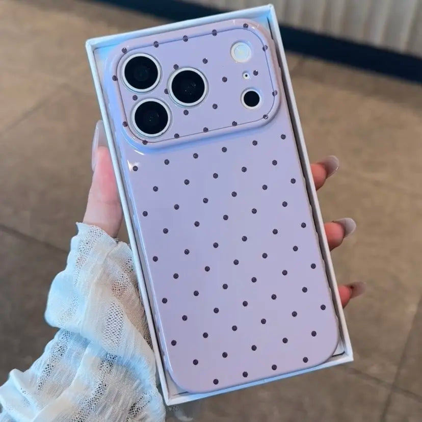 Premium Glossy Polka-Dot Heart-Border Phone Case with Soft TPU-PC Composite Material and Embossed Heart Patterns for Enhanced Grip and Fingerprint Resistance
